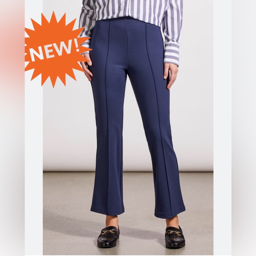 NEW with tags navy 💙 tribal brand flatten crop pants with slit crop size 14